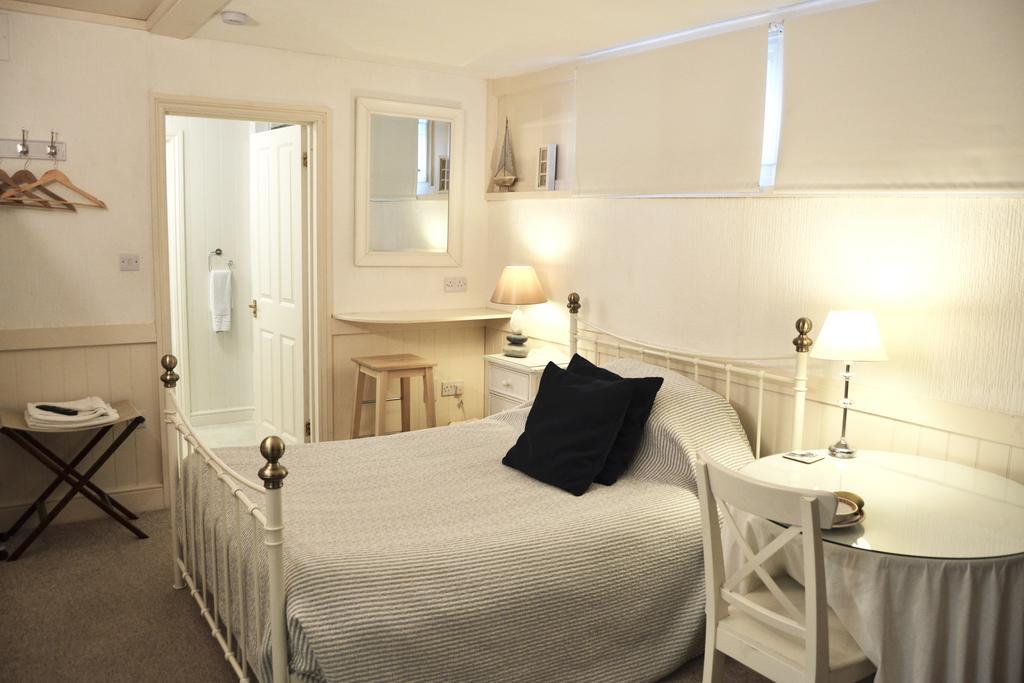 Bed and Breakfast Braywood House Гантінгдон Екстер'єр фото